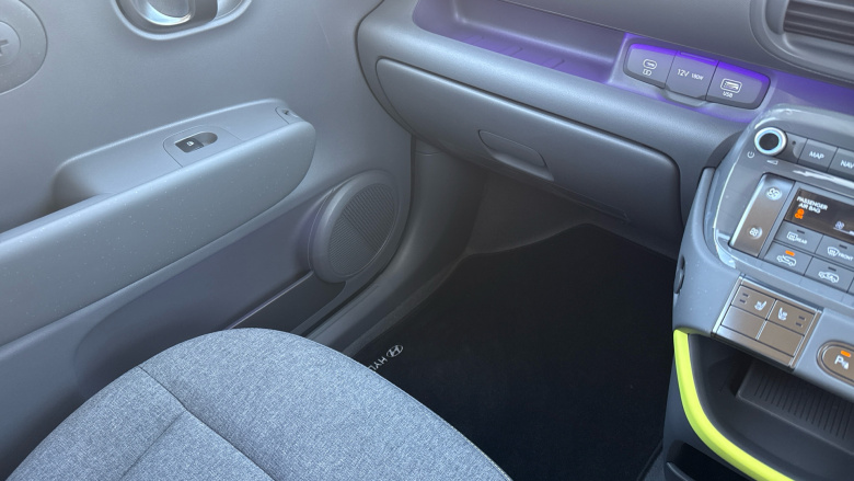 Hyundai INSTER 85kW Cross 49kWh 5dr Auto Electric Hatchback